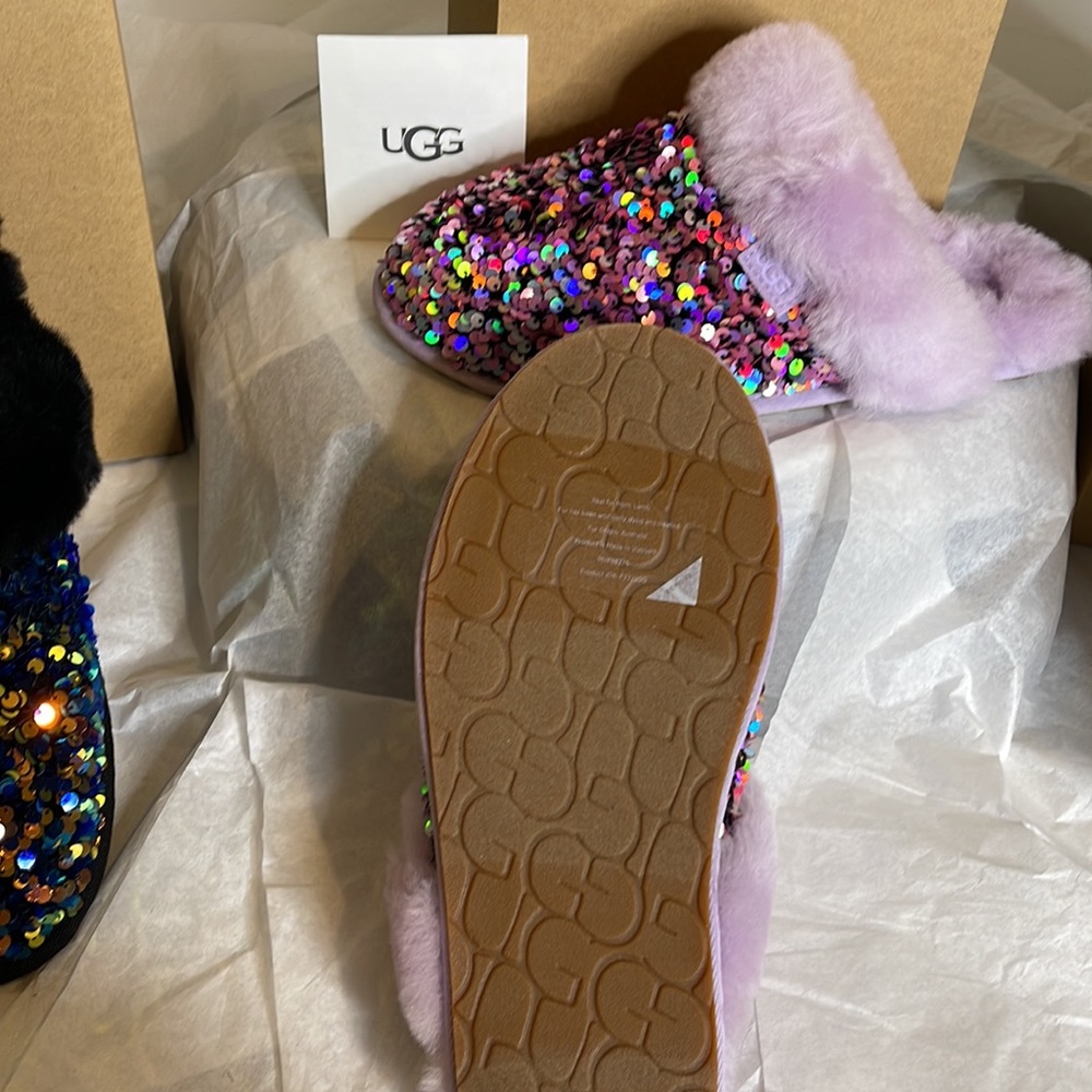 COPY - Ugg slippers - Picture 3 of 3